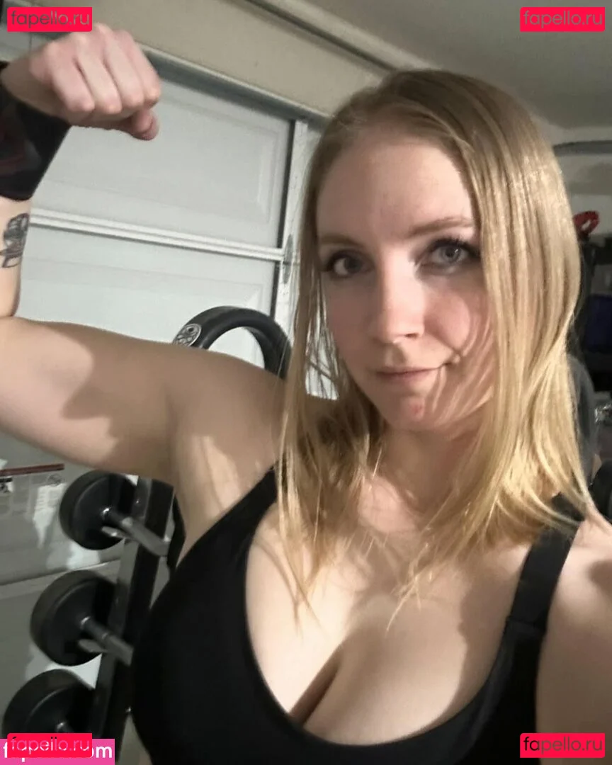 Rosé Onlyfans Photo Gallery 