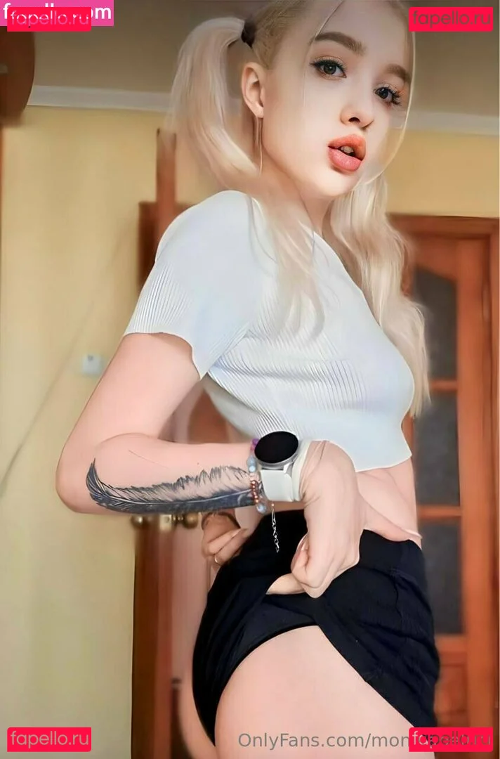 monikabeluci Onlyfans Photo Gallery 