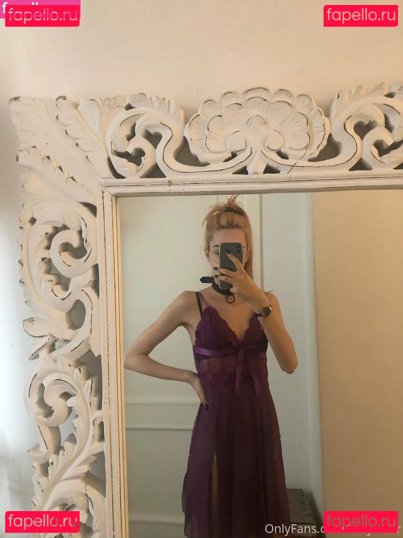 kvry22 Onlyfans Photo Gallery 