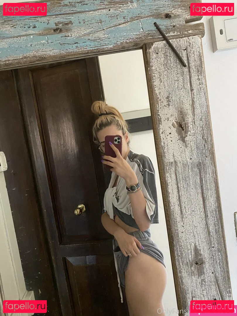 kvry22 Onlyfans Photo Gallery 