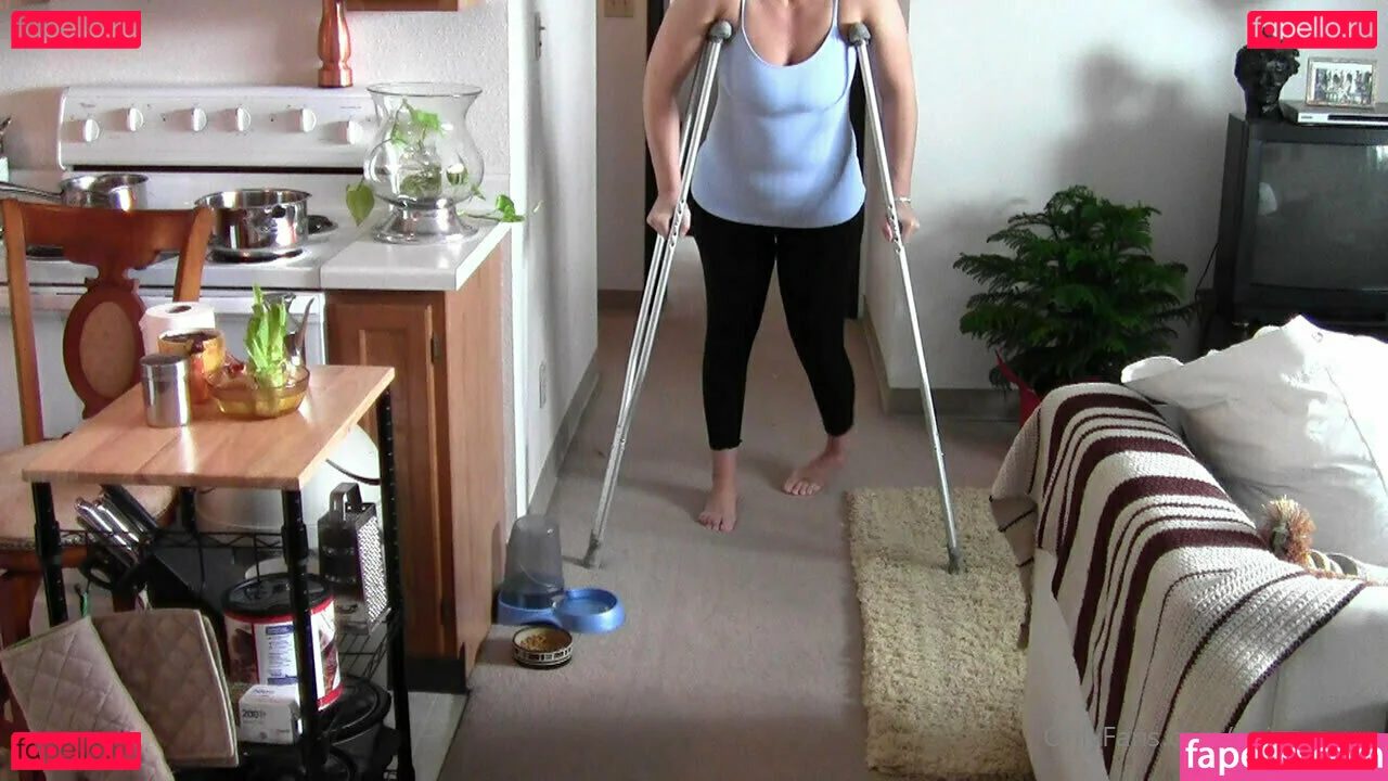 beingapara Onlyfans Photo Gallery 