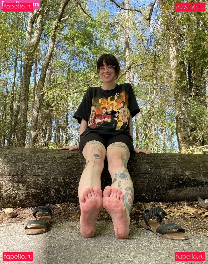 Britt Chenteale Onlyfans Photo Gallery 