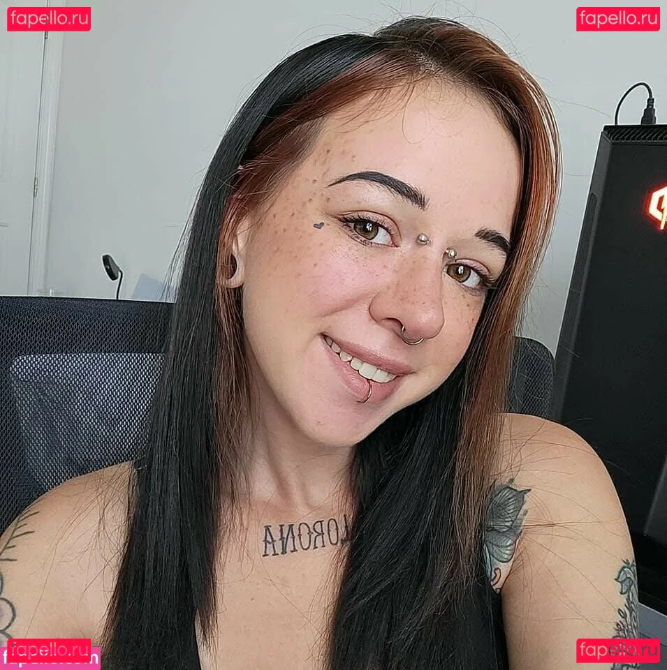 Becky May Onlyfans Photo Gallery 