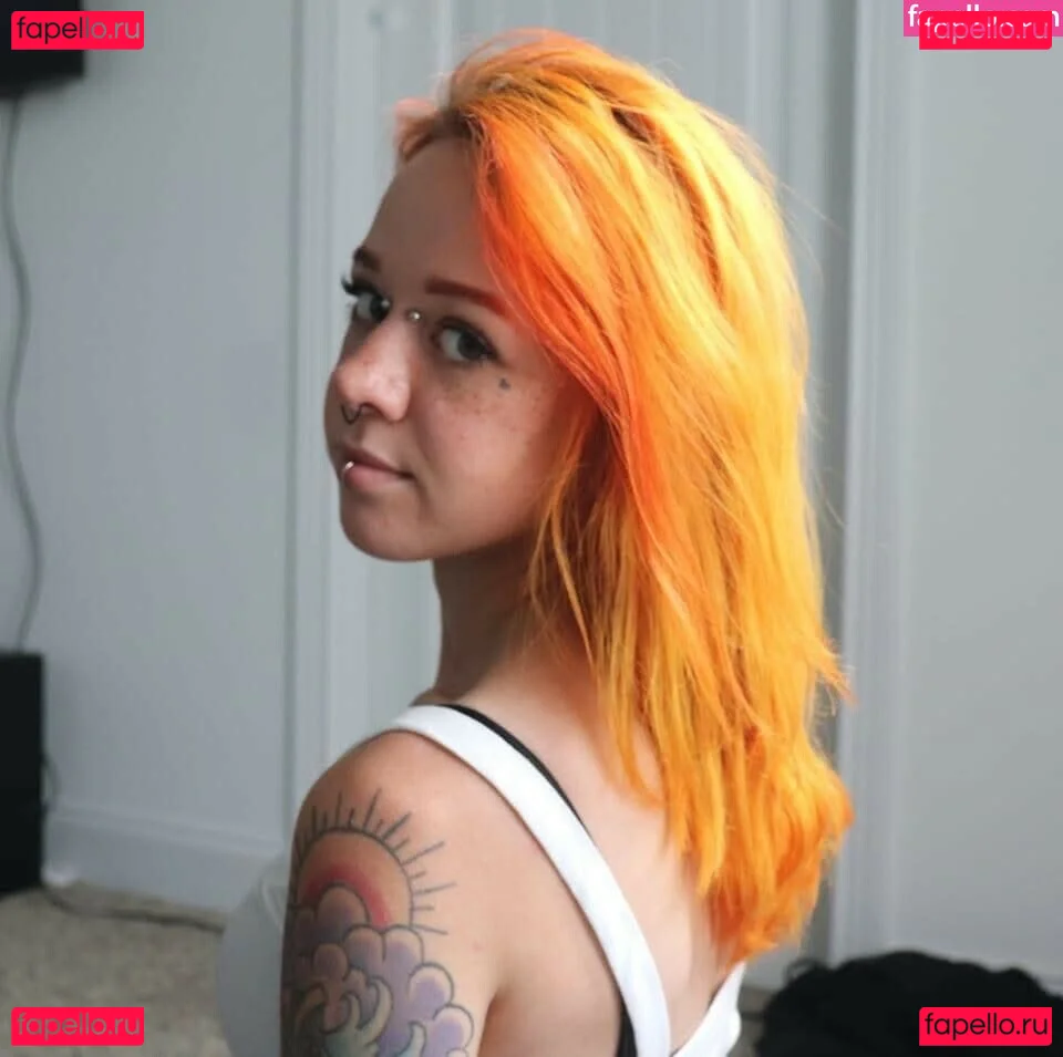 Becky May Onlyfans Photo Gallery 