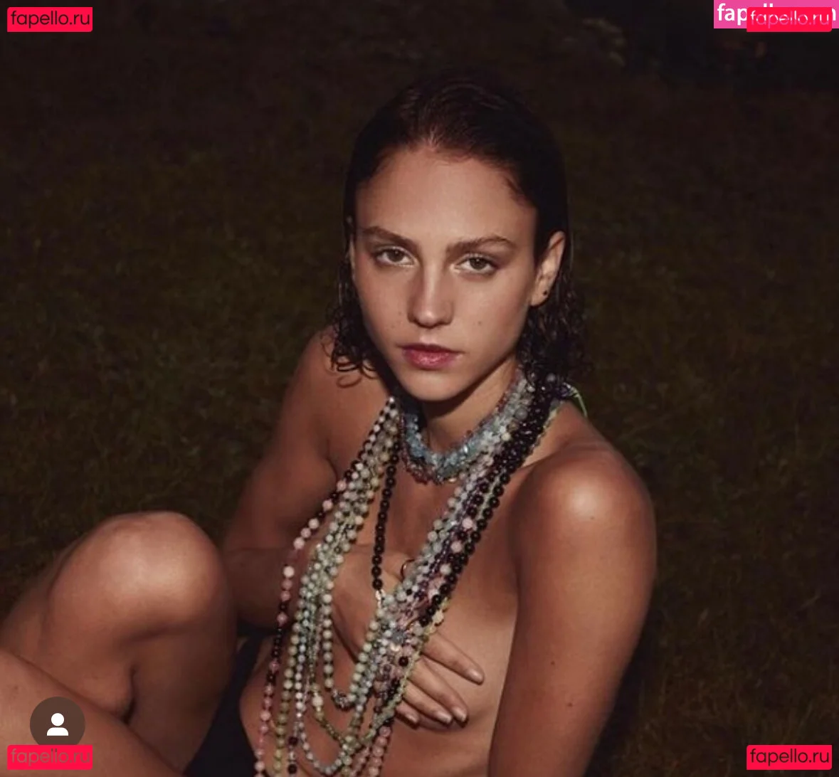 Simone Kowalski Onlyfans Photo Gallery 