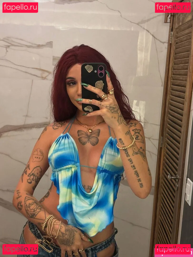 AZZY Onlyfans Photo Gallery 