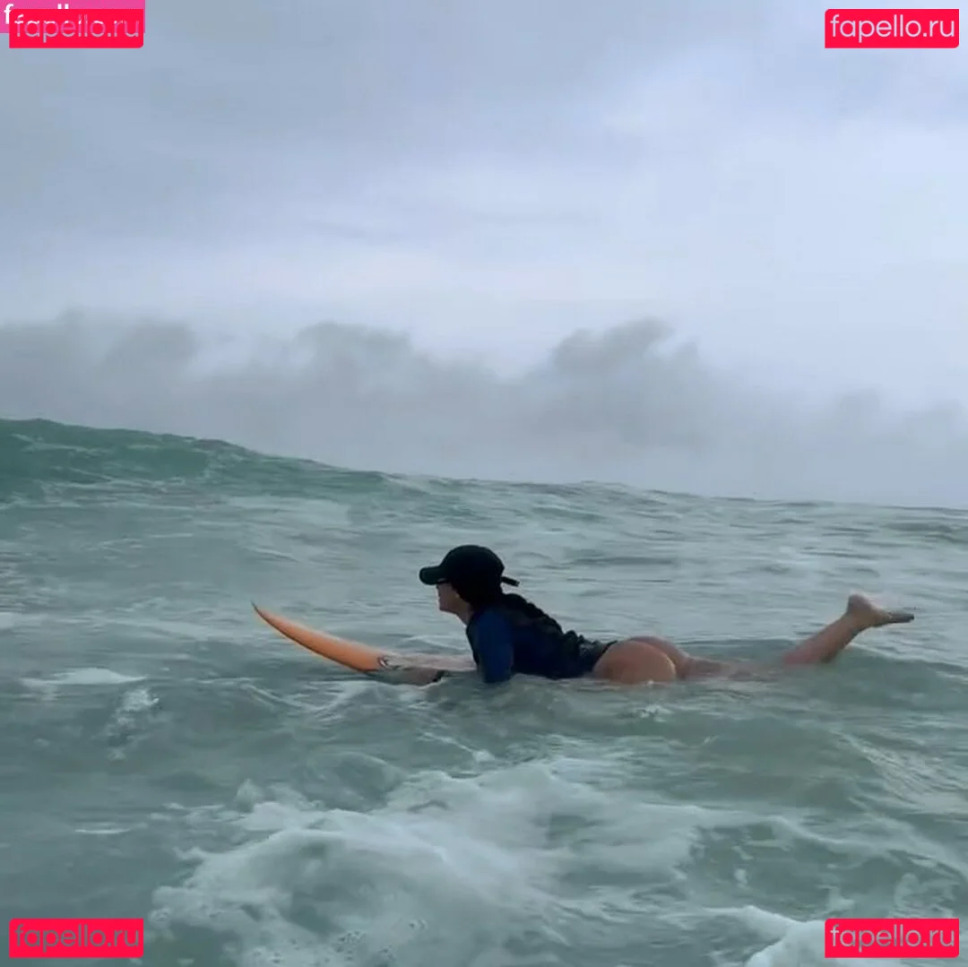 AZZY Onlyfans Photo Gallery 