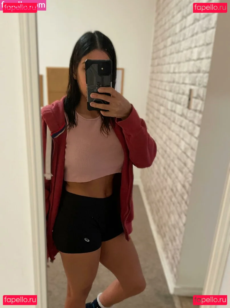 Sara Miller Onlyfans Photo Gallery 