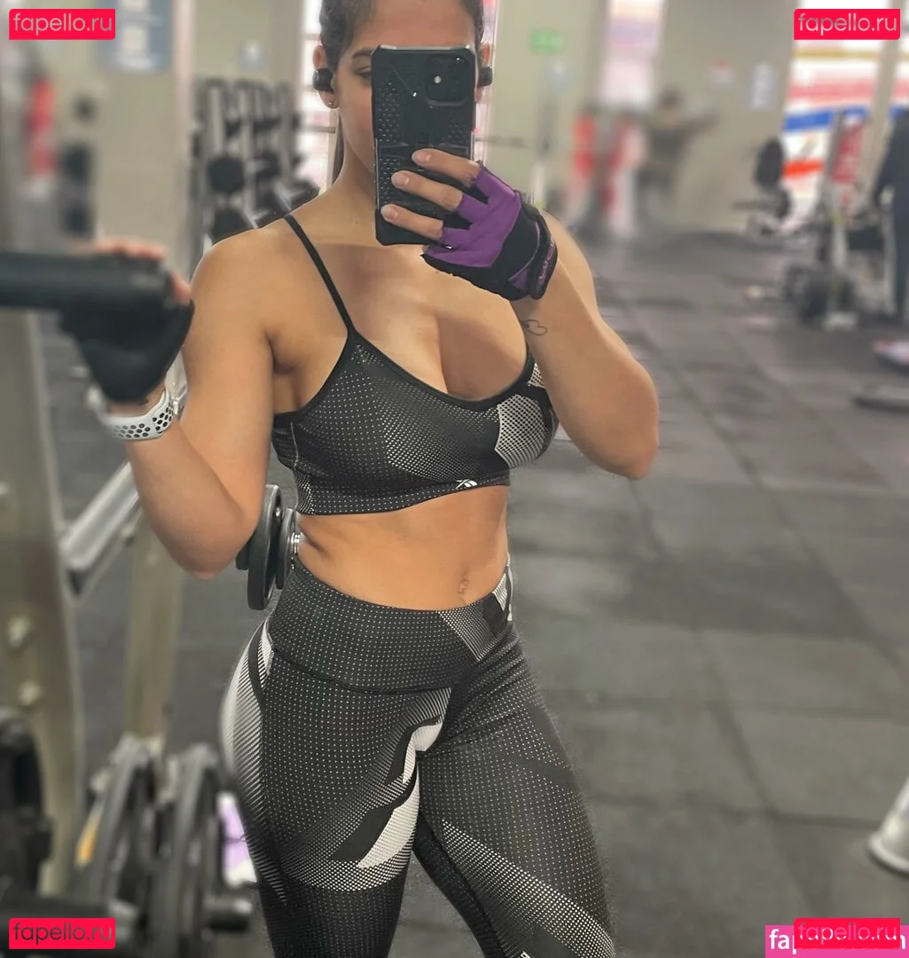 Sara Miller Onlyfans Photo Gallery 