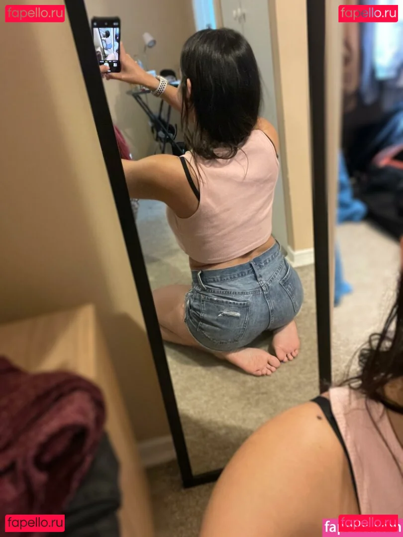 Sara Miller Onlyfans Photo Gallery 