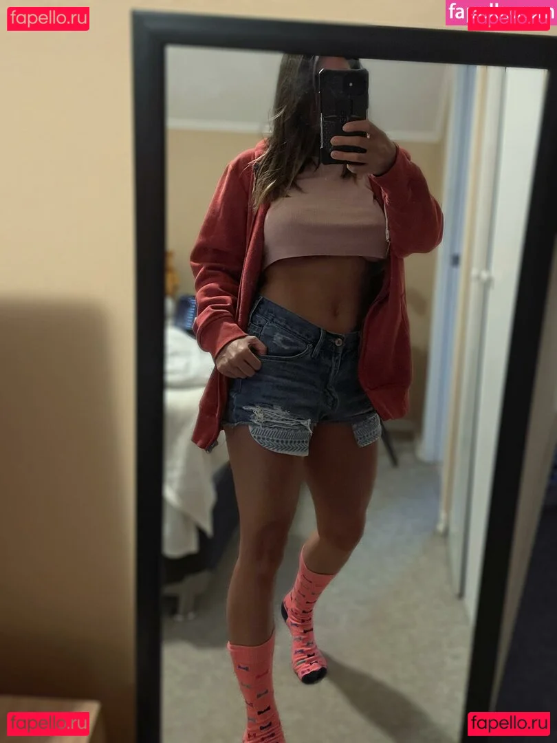 Sara Miller Onlyfans Photo Gallery 