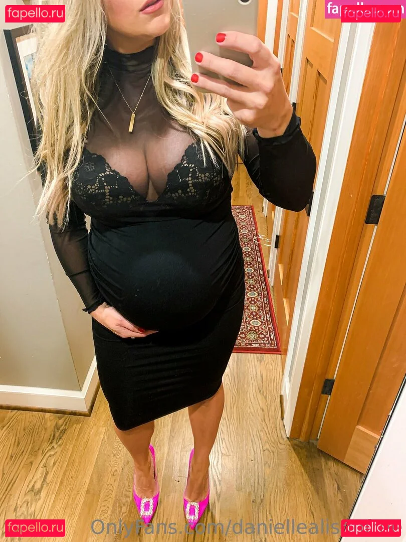 danielle_alison_ Onlyfans Photo Gallery 