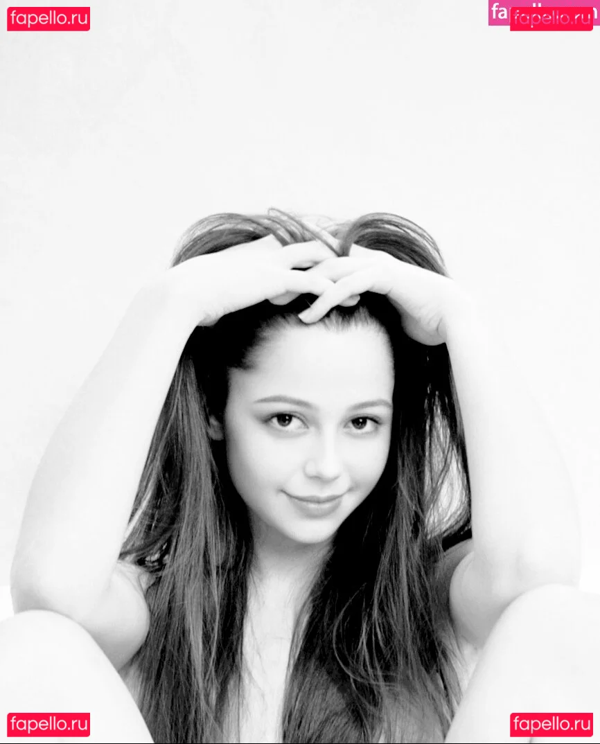 ImSarahisizzu Onlyfans Photo Gallery 