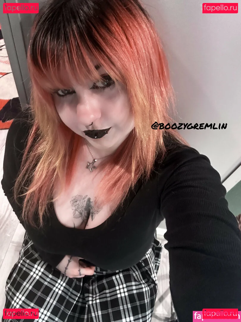 boozygremlin Onlyfans Photo Gallery 