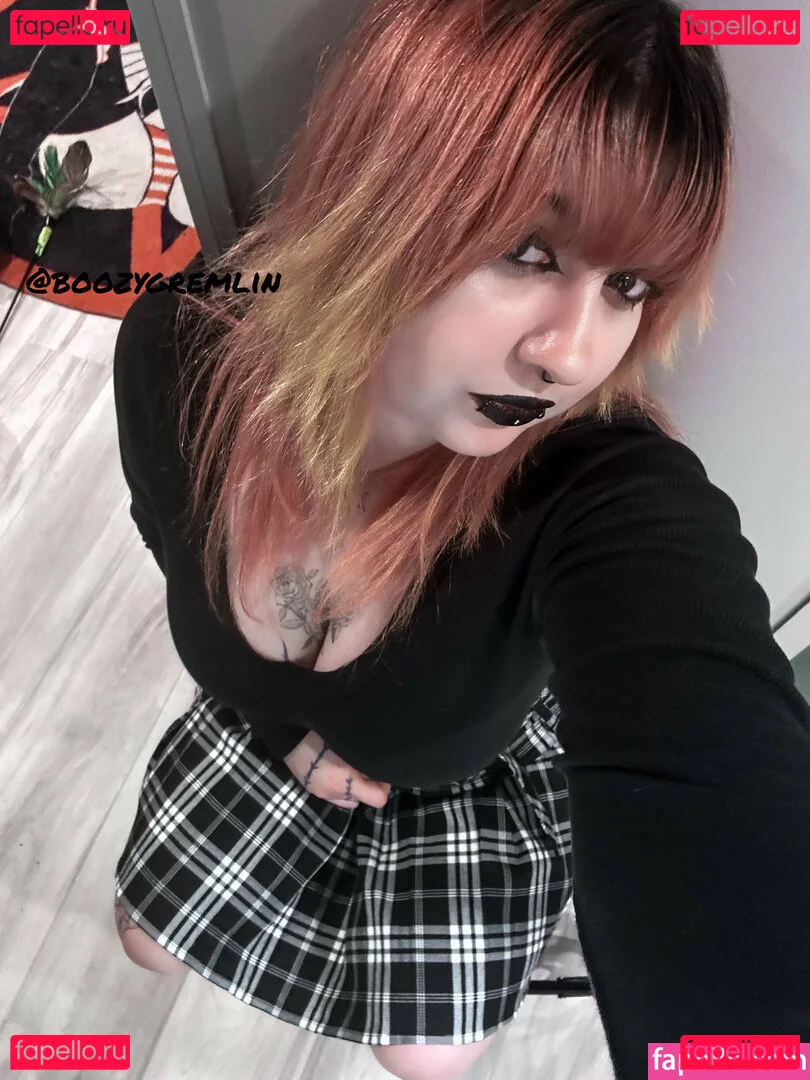 boozygremlin Onlyfans Photo Gallery 