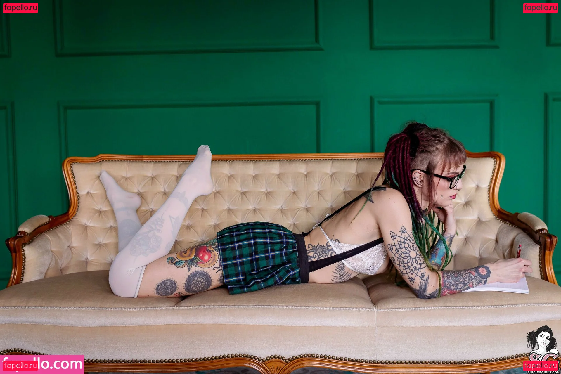 Grinnie Onlyfans Photo Gallery 