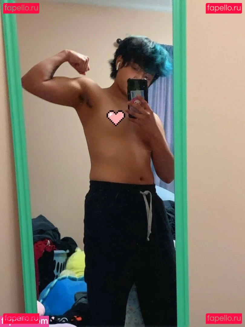 Stevieryu Onlyfans Photo Gallery 