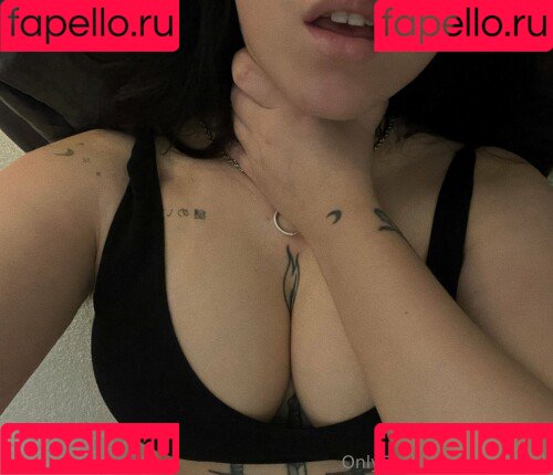 vmescudi Onlyfans Photo Gallery 