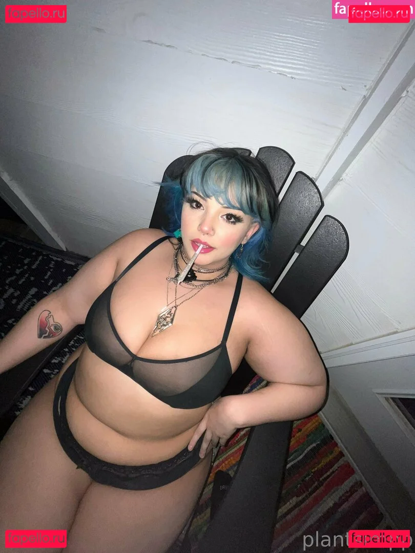 plantsimpp Onlyfans Photo Gallery 