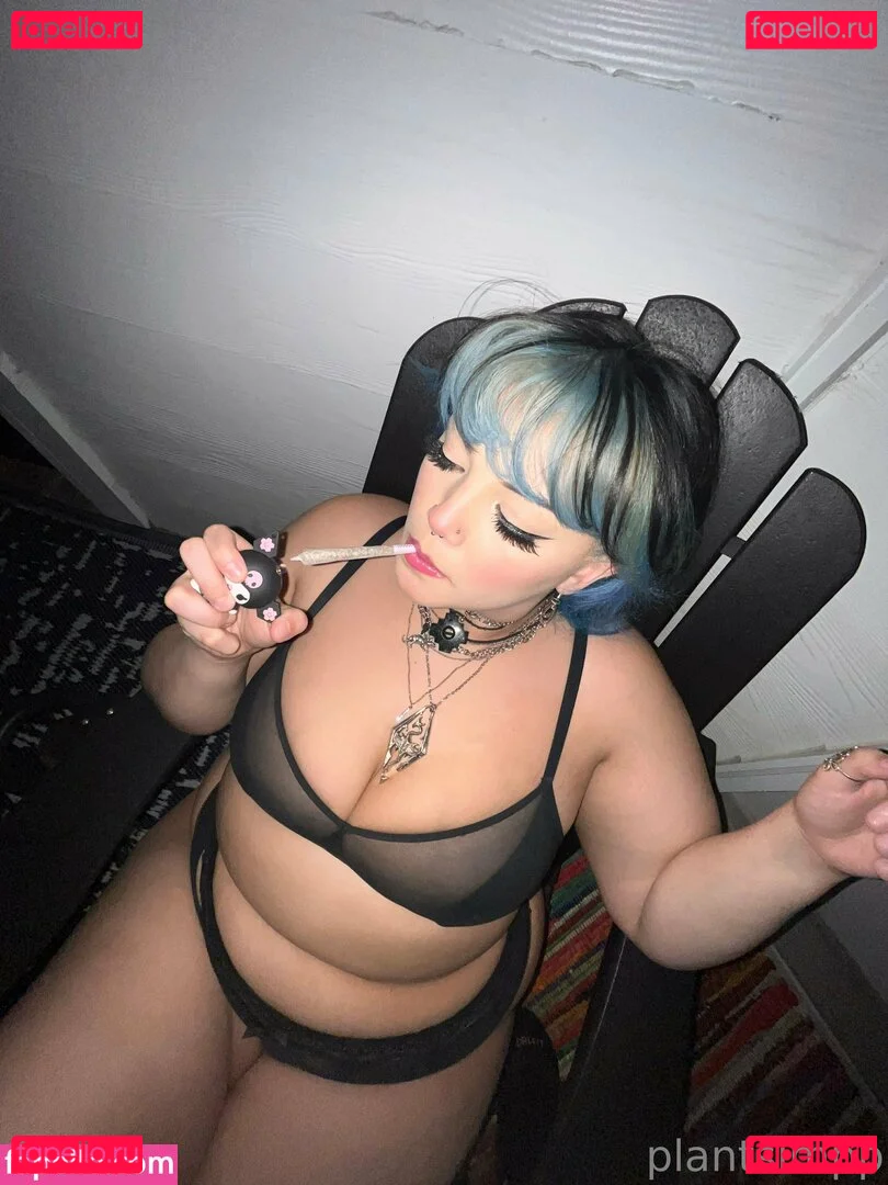 plantsimpp Onlyfans Photo Gallery 