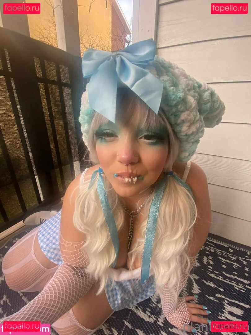 plantsimpp Onlyfans Photo Gallery 