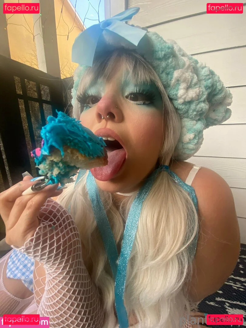 plantsimpp Onlyfans Photo Gallery 