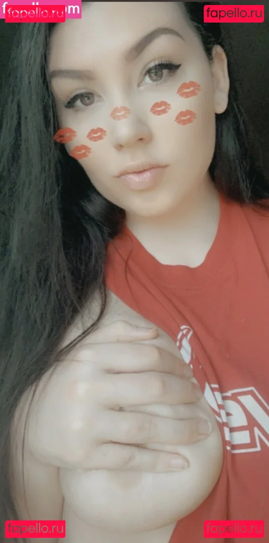 AriciaAnn Onlyfans Photo Gallery 