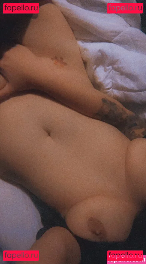 AriciaAnn Onlyfans Photo Gallery 