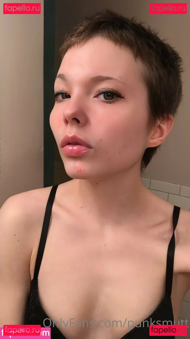 punksmutt Onlyfans Photo Gallery 