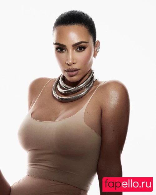 Kim Kardashian Onlyfans Photo Gallery 