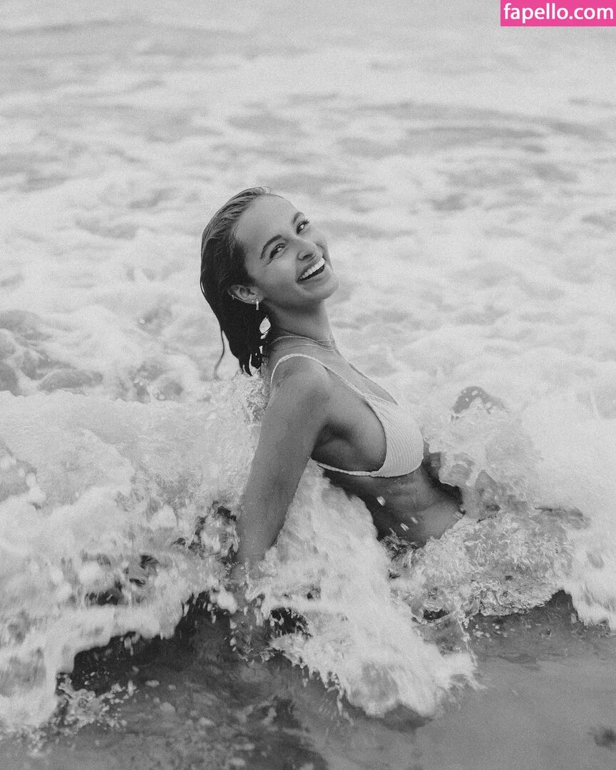 Alejandra Cobos Onlyfans Photo Gallery 