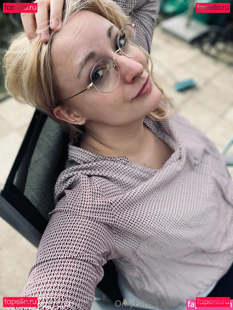 mrstittykatty Onlyfans Photo Gallery 