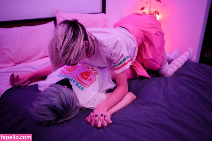 FemboyPup Onlyfans Photo Gallery 