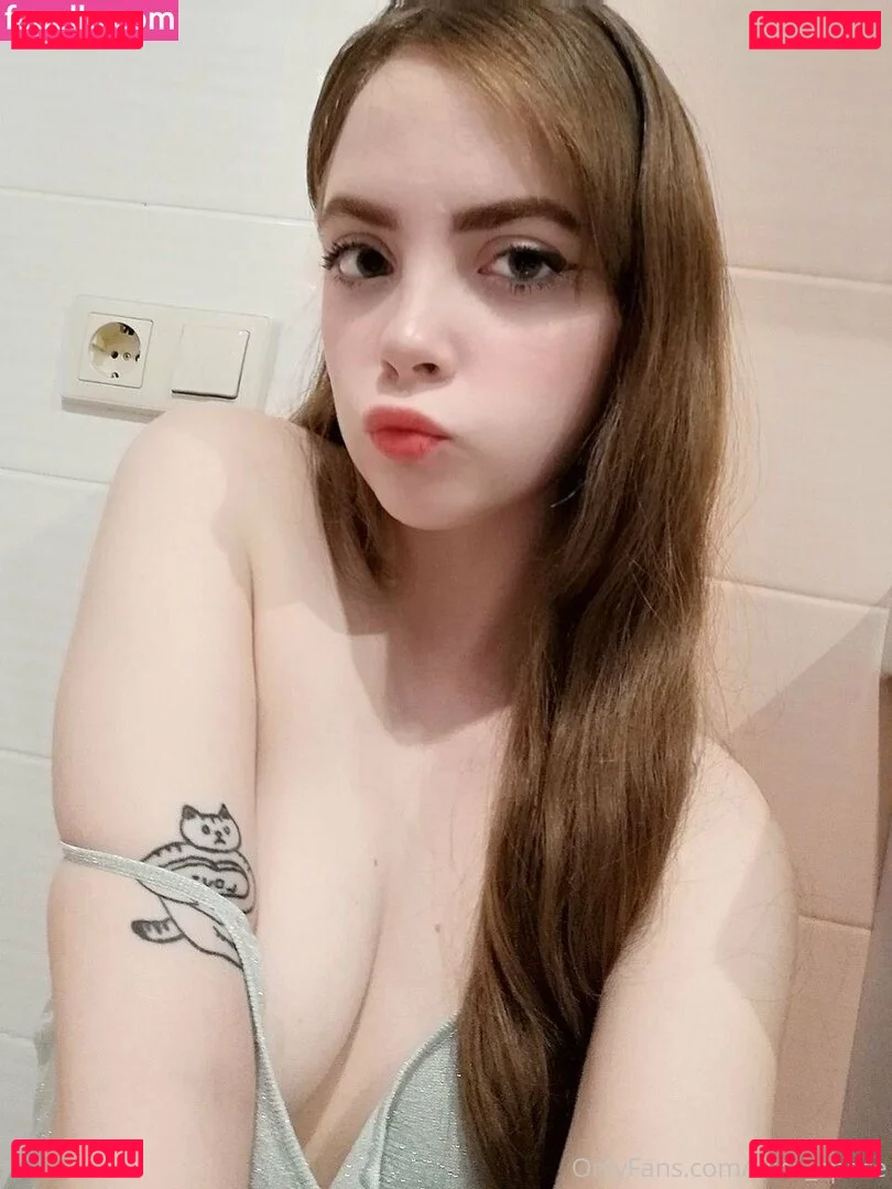 alicespace Onlyfans Photo Gallery 