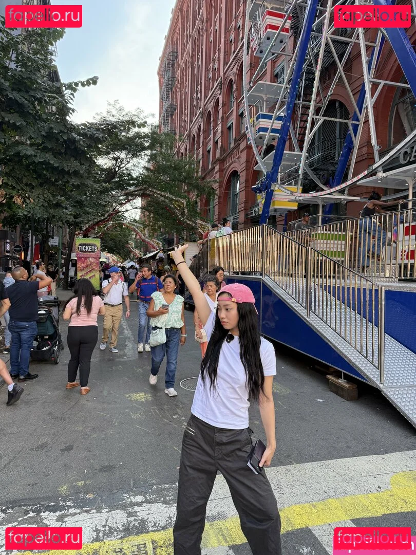 Yujin Onlyfans Photo Gallery 