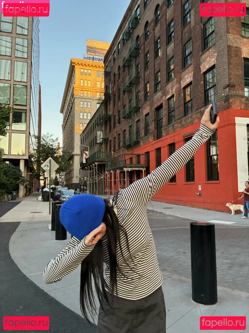 Yujin Onlyfans Photo Gallery 