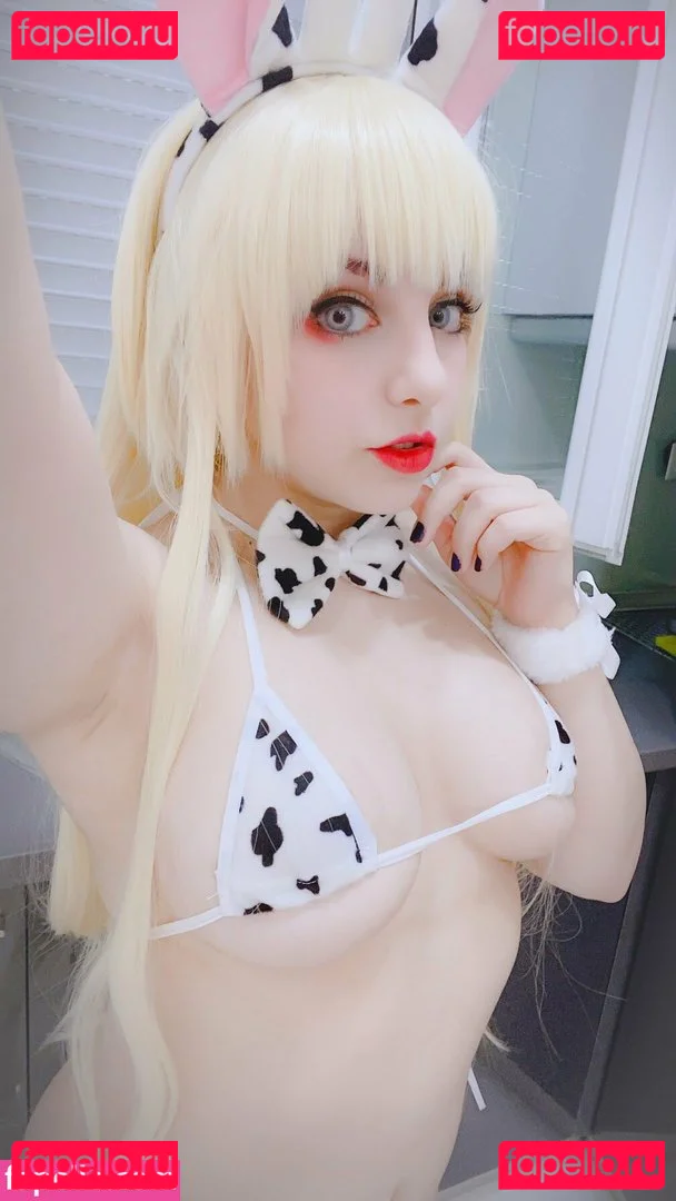 Marcelline Cos Onlyfans Photo Gallery 