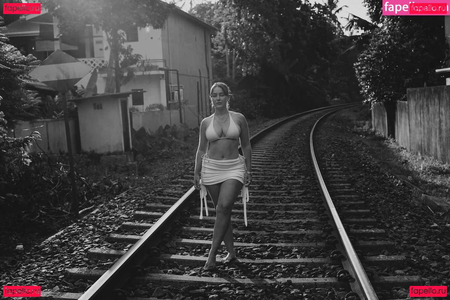 Effy Palarya Onlyfans Photo Gallery 