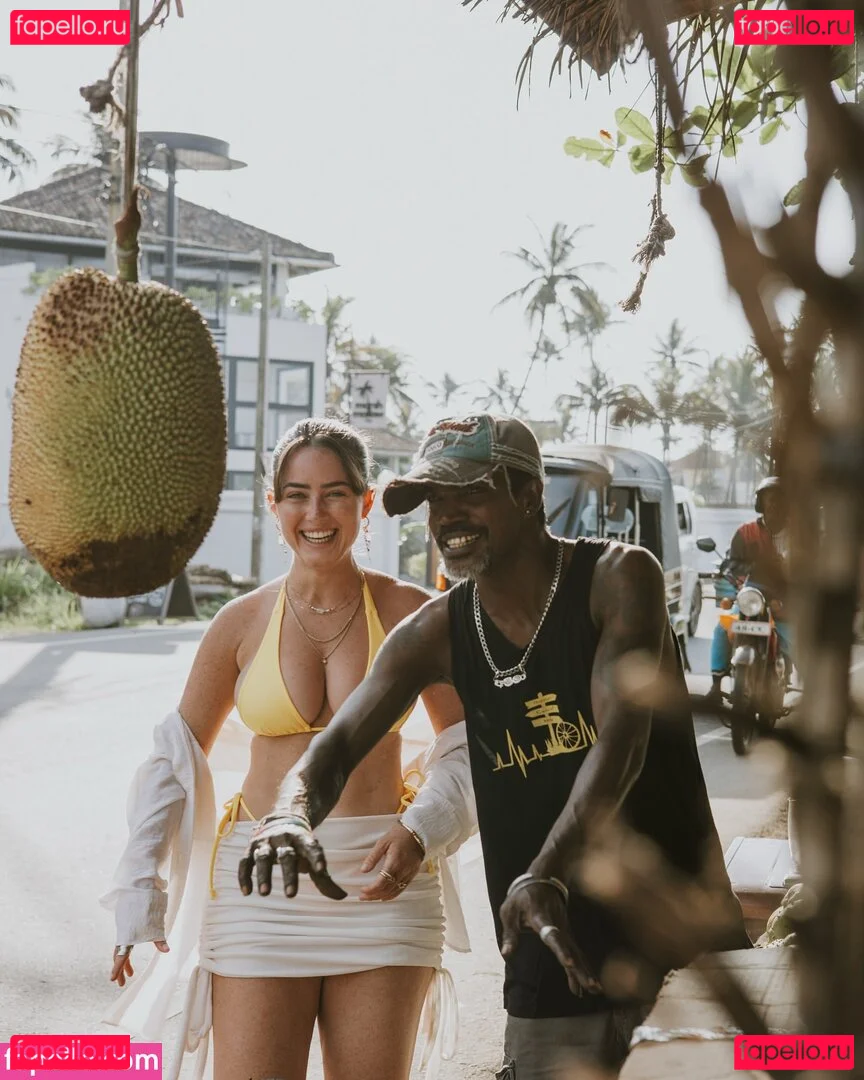 Effy Palarya Onlyfans Photo Gallery 