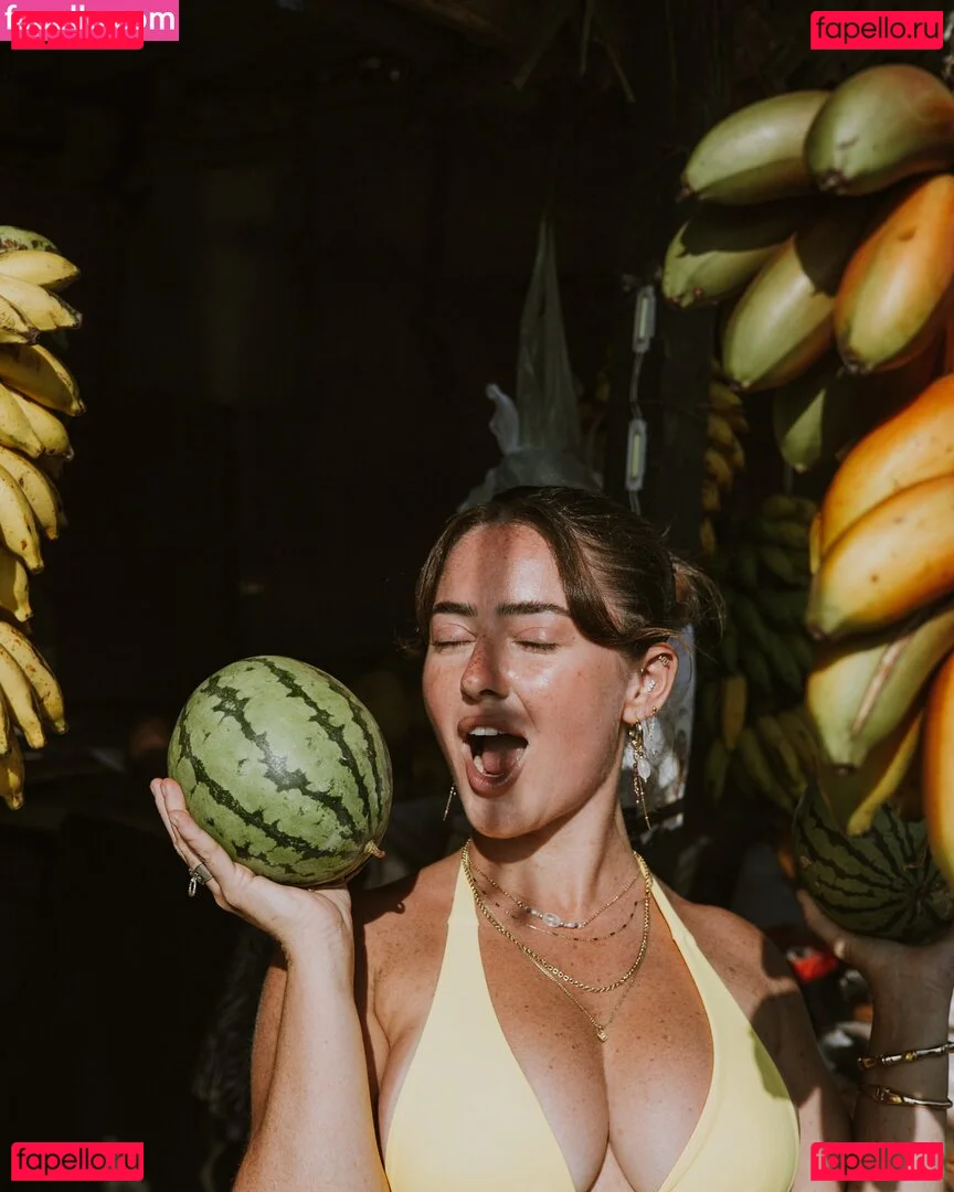 Effy Palarya Onlyfans Photo Gallery 