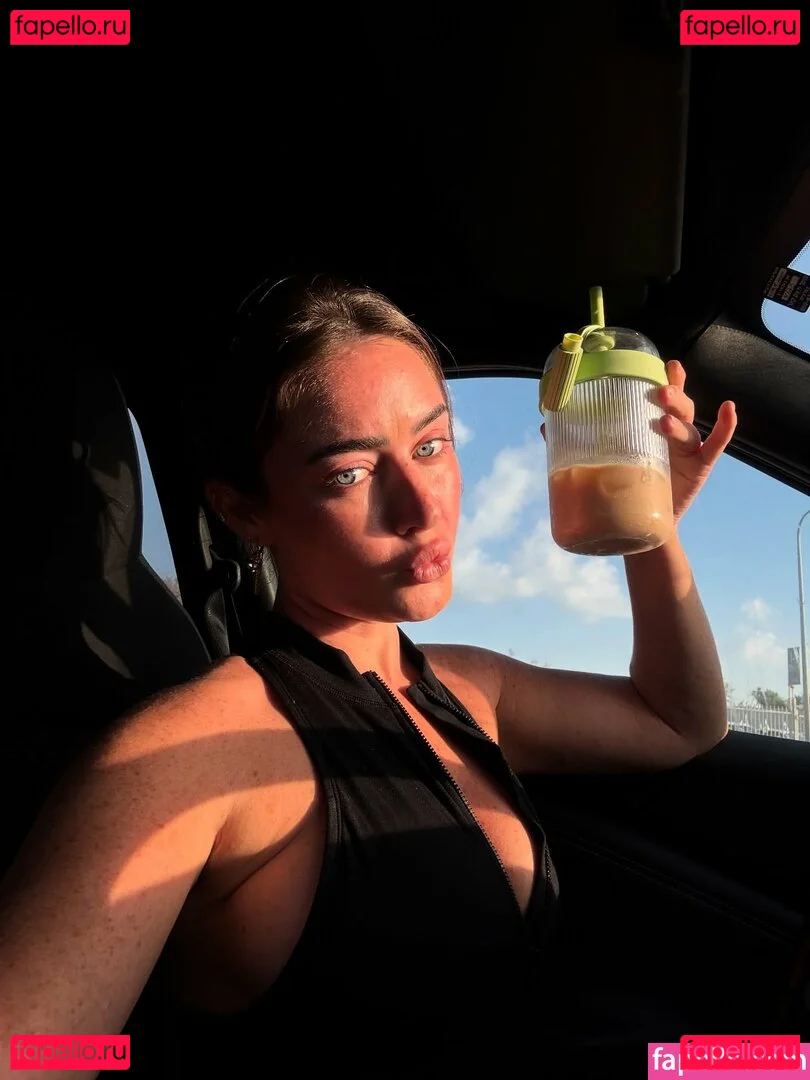 Effy Palarya Onlyfans Photo Gallery 