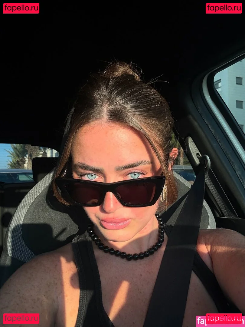 Effy Palarya Onlyfans Photo Gallery 