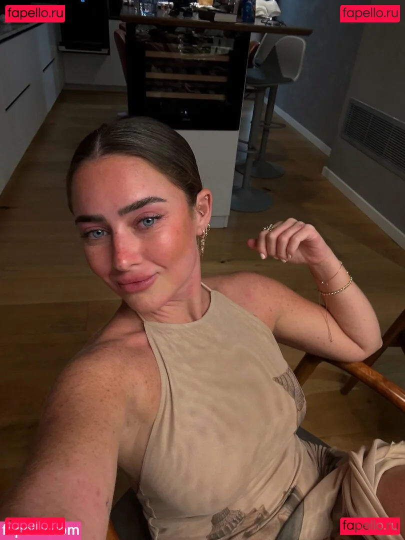 Effy Palarya Onlyfans Photo Gallery 