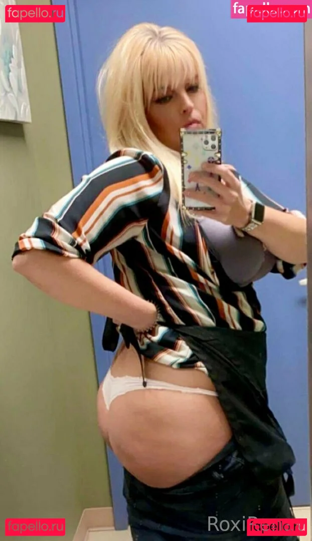 roxirenay Onlyfans Photo Gallery 