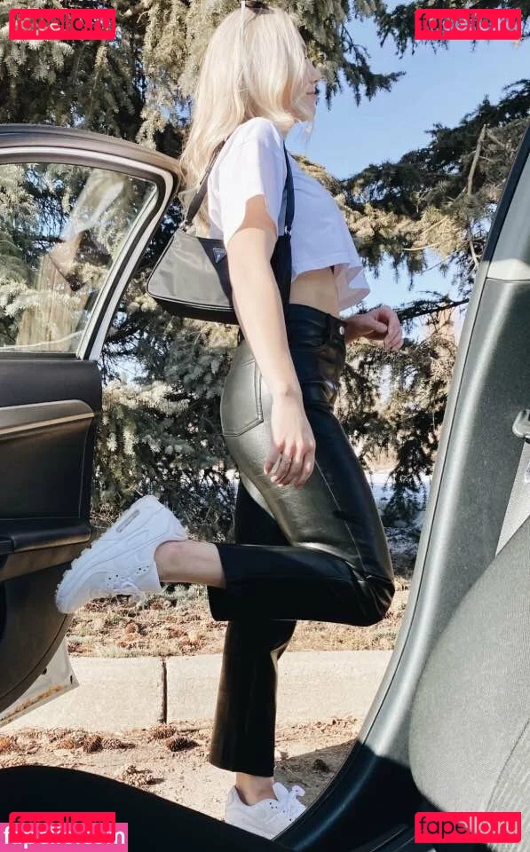 Tavia Onlyfans Photo Gallery 