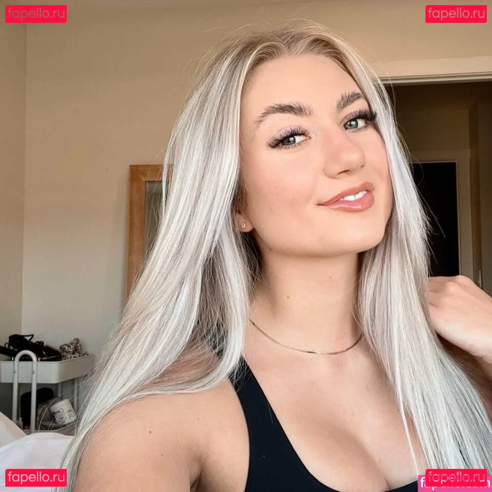 Tavia Onlyfans Photo Gallery 