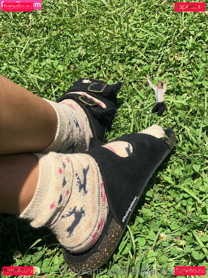 allhailrgoddess Onlyfans Photo Gallery 