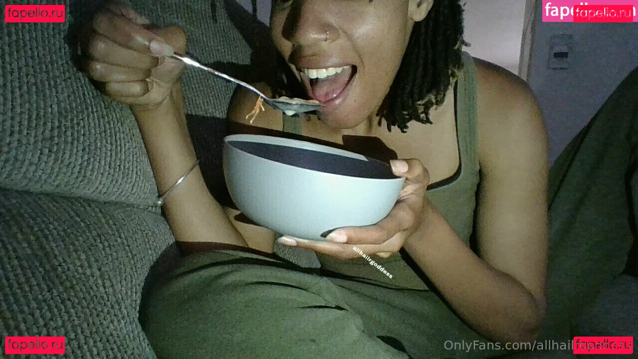 allhailrgoddess Onlyfans Photo Gallery 