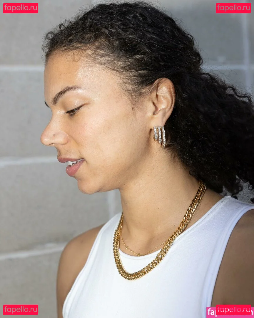 Alysha Clark Onlyfans Photo Gallery 