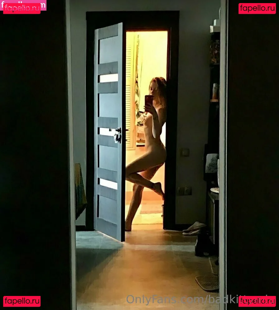 badkittymia Onlyfans Photo Gallery 